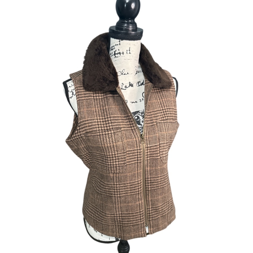Chocolate Brown Plaid Wool Blend Vest Faux Fur Collar Full Zip Sz 8 EUC Fall